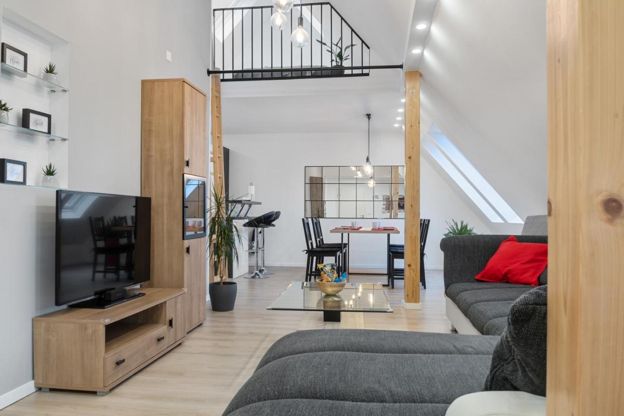 Modernes 3-Zimmer Loft Mit Balkon Hennesee 5 Min Eslohe Exteriör bild