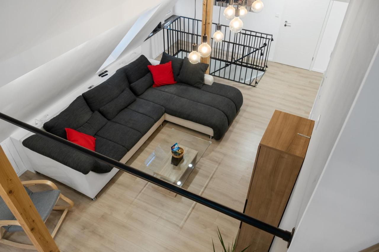 Modernes 3-Zimmer Loft Mit Balkon Hennesee 5 Min Eslohe Exteriör bild