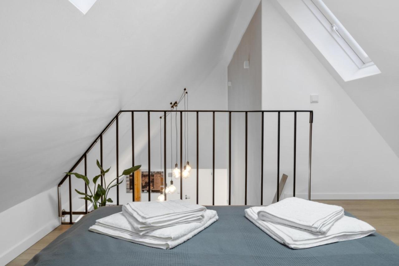 Modernes 3-Zimmer Loft Mit Balkon Hennesee 5 Min Eslohe Exteriör bild