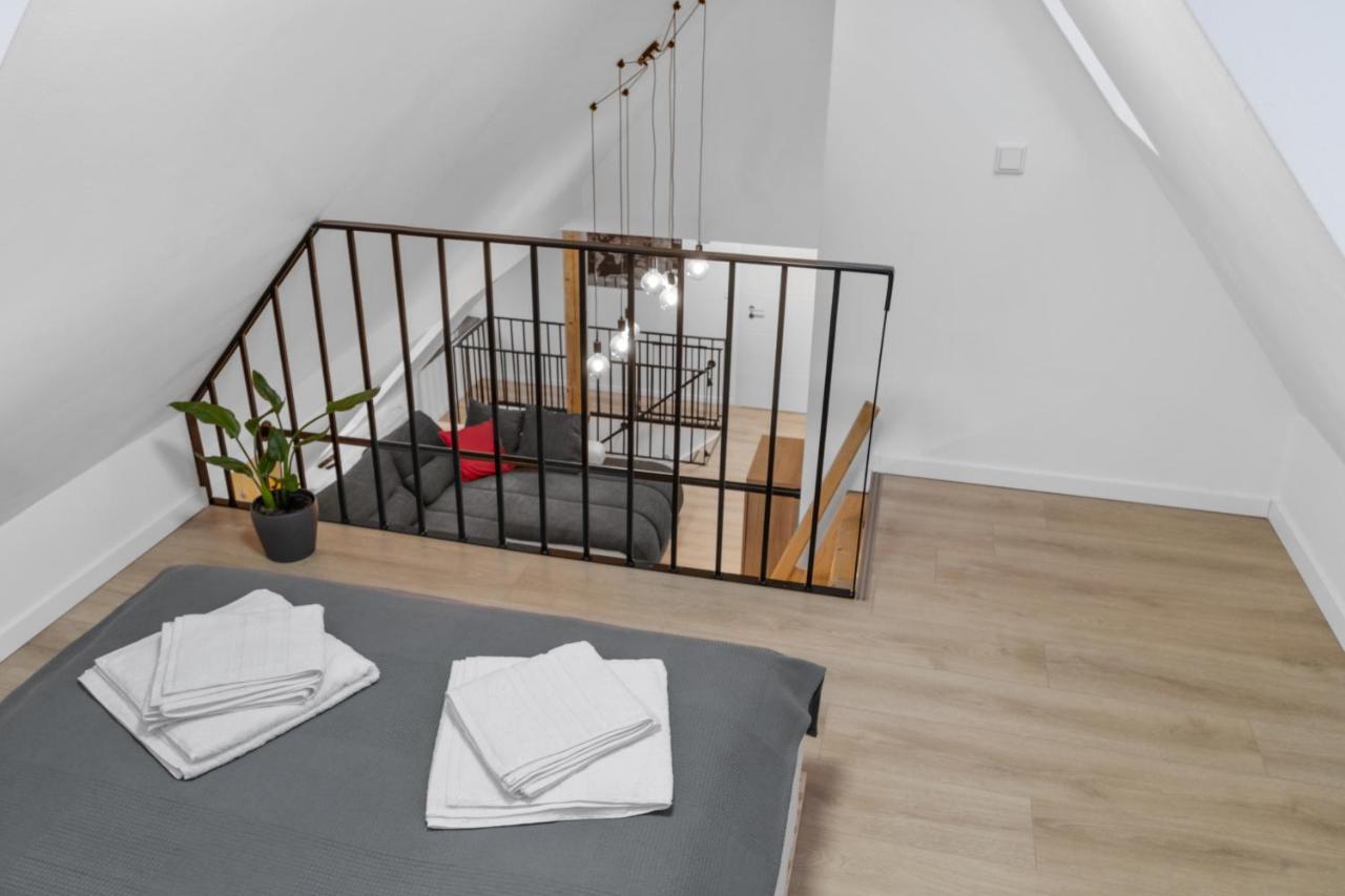 Modernes 3-Zimmer Loft Mit Balkon Hennesee 5 Min Eslohe Exteriör bild